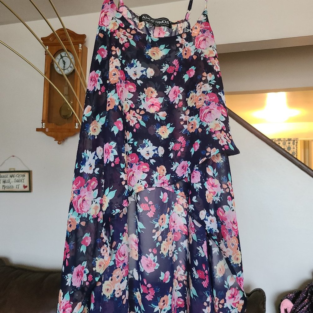 Mesh floral top with train